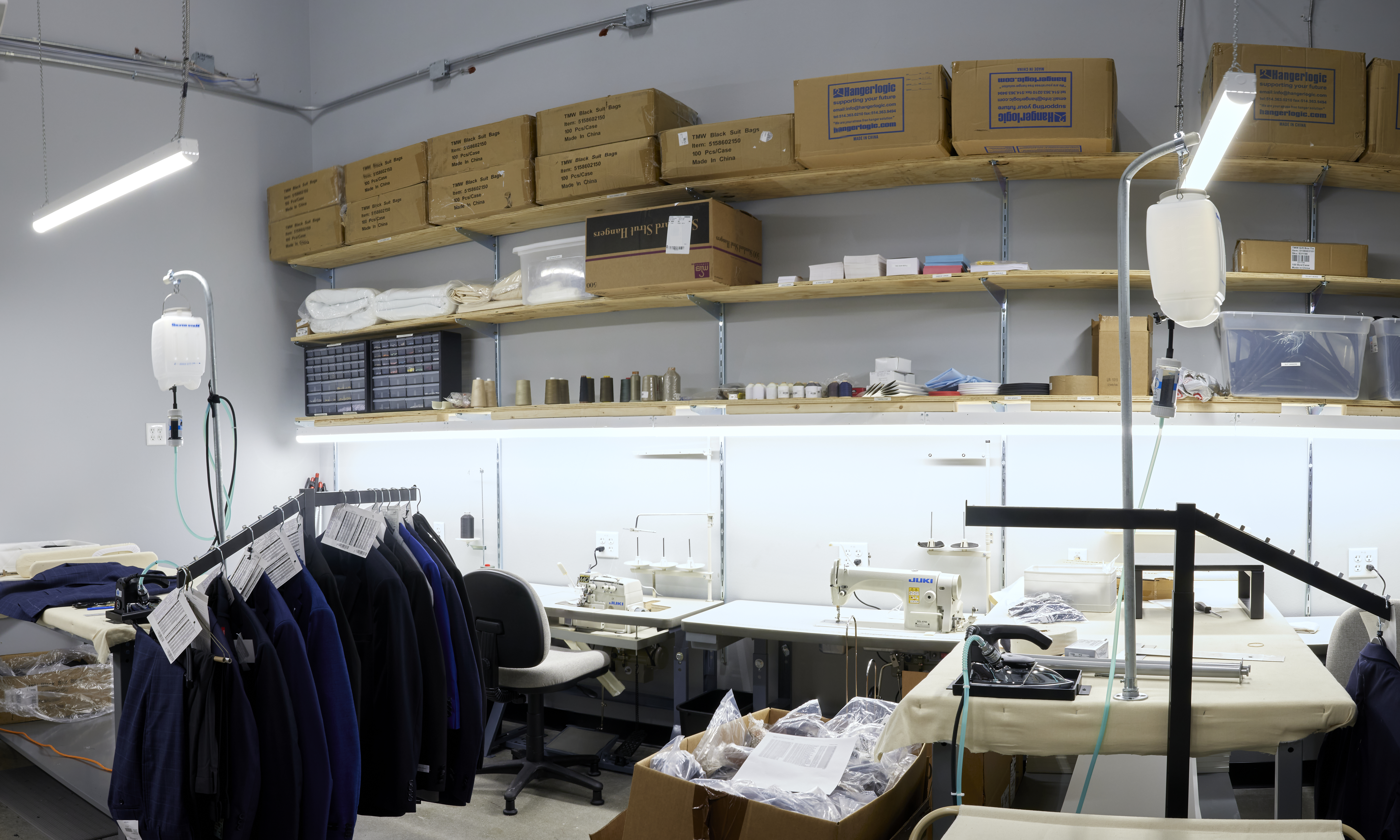 sebron_snyder_WitmerMensWharehouse_3301_Panorama